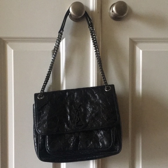 medium niki leather shoulder bag